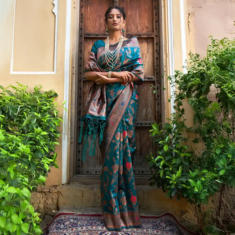 Janasya Women's Banarasi Design Saree with {Unstitched Blouse} - Image 2